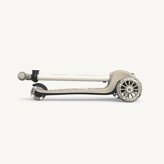 Scoot and Ride Scooter - Highwaykick 3S LED - Ash - All Mamas Children