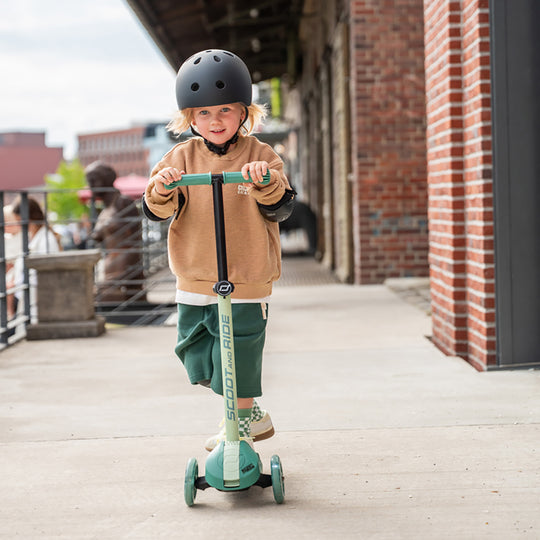 Scoot and Ride Scooter - Highwaykick 3S LED - Forest - All Mamas Children