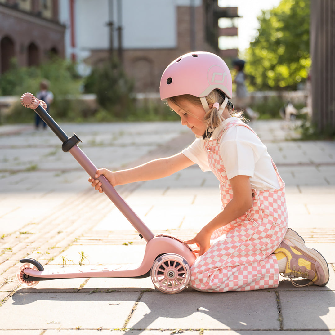 Scoot and Ride Scooter - Highwaykick 3S LED - Rose - All Mamas Children